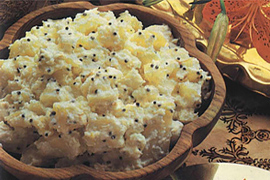 Салат-райта из картофеля и кокосового ореха Салат-райта из картофеля и кокосового ореха
